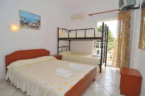 דירה Iris Prínos